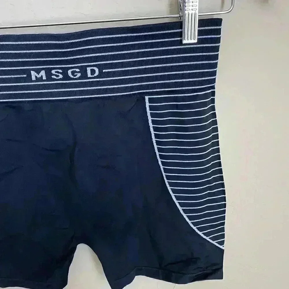 Missguided Seamless MSGD Booty Gym Shorts Bundle (2) Size‎ Medium